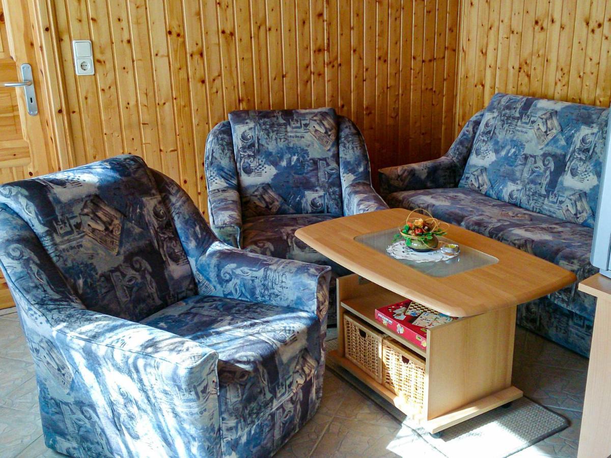 Bungalow Am Waldrand Barth Buitenkant foto